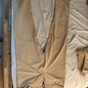 Lululemon ABC Classic-Fit 5 Pocket Pant 34L
*Warpstreme